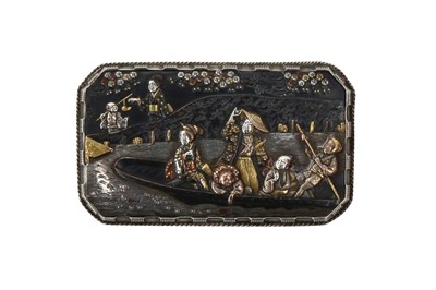 Lot 583 - A JAPANESE SILVER AND SHAKUDO BROOCH