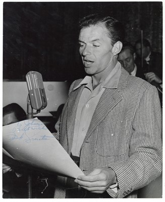 Lot 141 - Sinatra (Frank)
