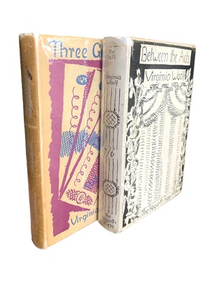 Lot 218 - Woolf (Virginia)