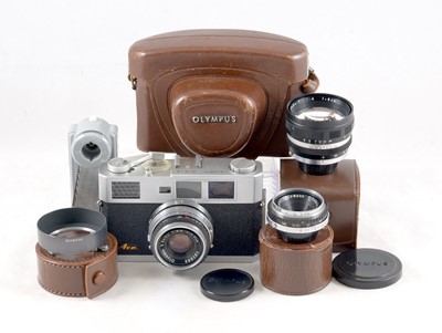 Lot 49 - 3-Lens Olympus Ace-E CRF Outfit