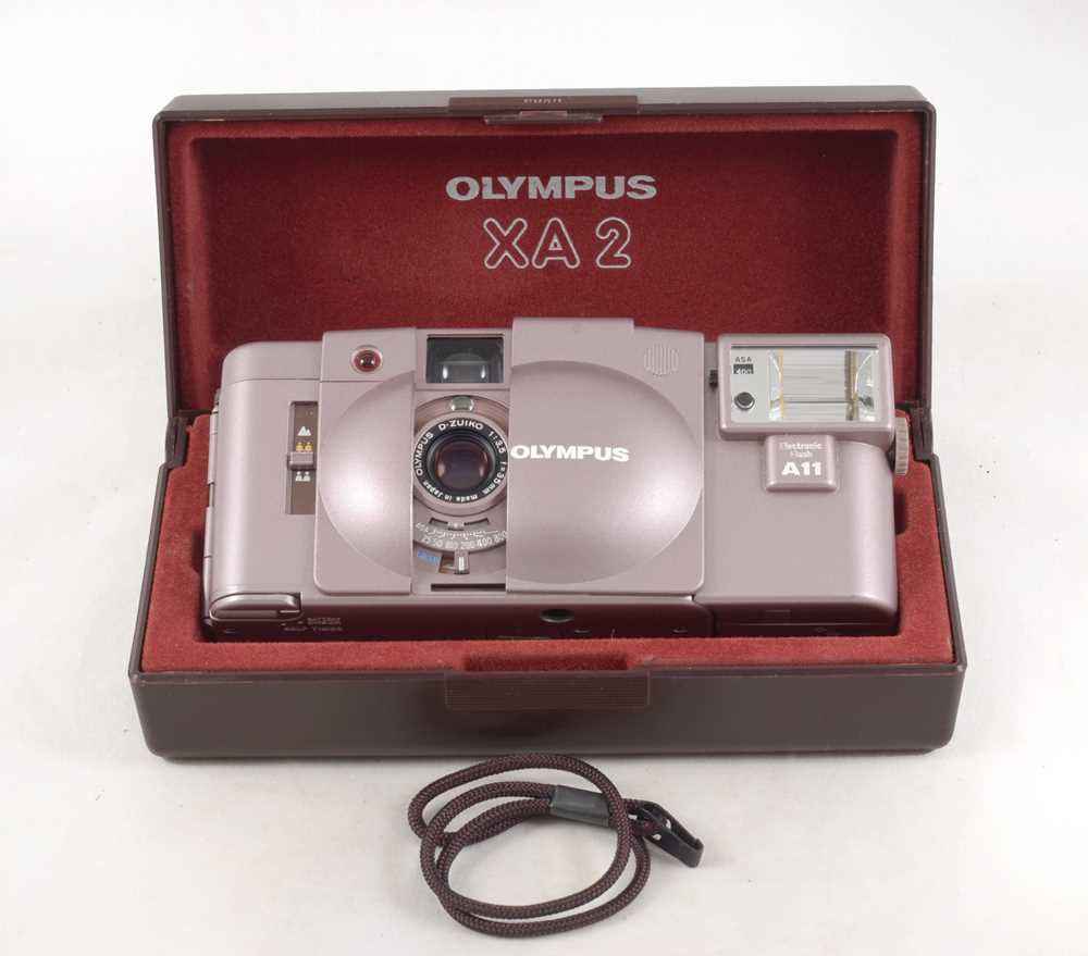 OLYMPUS XA2 レア5種 Lot 61 - A Rare Olympus XA2 Camera in Commemorative