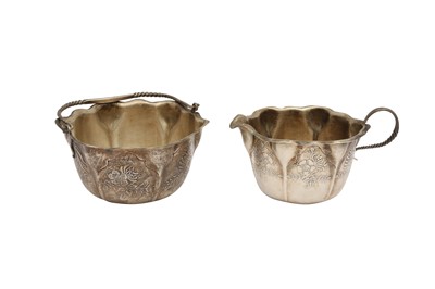 Lot 1190 - A LATE 19TH CENTURY AMERICAN STERLING SILVER STRAWBERRY SET, NEW YORK CIRCA 1884 BY WHITING
