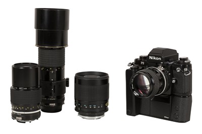 Lot 29 - A Nikon F3 HP SLR Camera Outfit