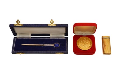 Lot 788 - CARTIER TRINITY LIGHTER, ETC