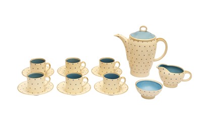 Lot 521 - SUSIE COOPER (1902 - 1995)