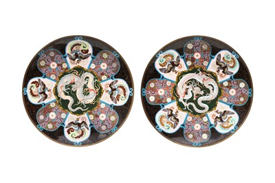 Lot 307 - A PAIR OF LARGE JAPANESE CLOISONNÉ ENAMEL 'DRAGON' DISHES
