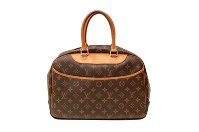Lot 332 - Louis Vuitton Monogram Deauville Bag
