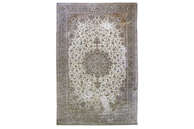 Lot 305 - AN EXTREMELY FINE SILK KASHAN CARPET, CENTRAL PERSIA