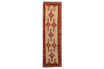 Lot 302 - A SERAB RUNNER