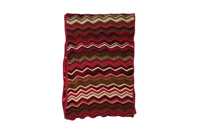 Lot 240 - Missoni Magenta Wool Chevron Knit Scarf