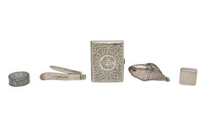 Lot 79 - A MIXED GROUP INCLUDING A LATE VICTORIAN STERLING SILVER CIGARETTE CASE