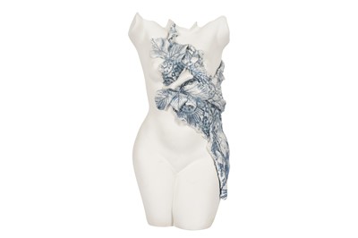 Lot 359 - A BISCUIT PORCELAIN PLANTER MODELLED AS A FEMALE TORSO