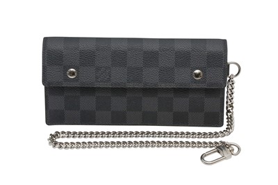 Lot 101 - Louis Vuitton Damier Graphite Potefeuille Accordion Wallet