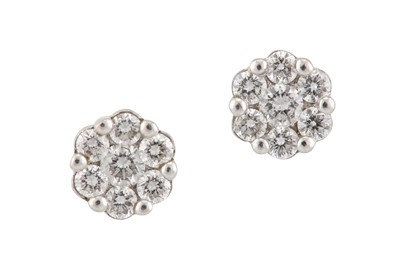 Lot 51 - Iliana Ι A pair of diamond earstuds