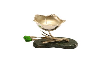 Lot 1210 - A CASED MODERN INDIAN SILVER AND MARBLE BOWL