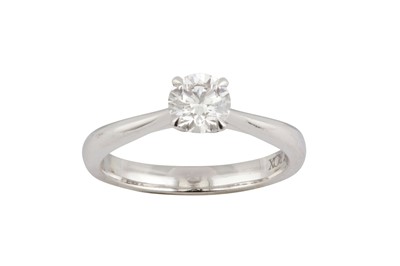 Lot 89 - A DIAMOND SINGLE-STONE RING BY ROX