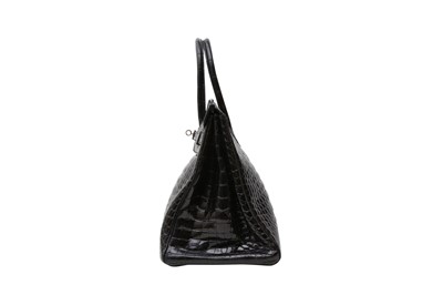 Lot 724 - λ Hermes Shiny Black Porosus Crocodile Diamond Birkin 35