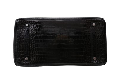 Lot 724 - λ Hermes Shiny Black Porosus Crocodile Diamond Birkin 35