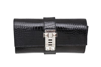 Lot 813 - λ Hermes Shiny Black Porosus Crocodile Medor Clutch 23