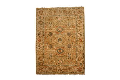 Lot 304 - A FINE ZIEGLER STYLE CARPET
