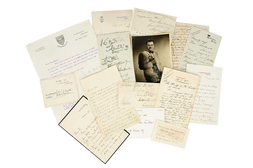 Lot 341 - Autograph Collection.- Miscellaneous