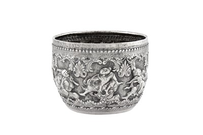 Lot 14 - An early 20th century Burmese unmarked silver small bowl, Upper Burma (Rakine) circa 1910