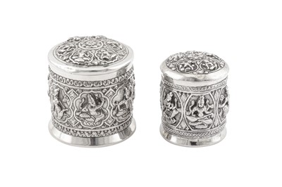 Lot 39 - Two late 19th / early 20th century Anglo – Indian unmarked silver dressing table jars, Madras circa 1900