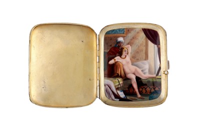 Lot 279 - AN EARLY 20TH CENTURY GERMAN SILVER AND ENAMEL NOVELTY EROTIC CIGARETTE CASE