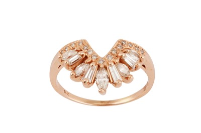 Lot 86 - A diamond ring