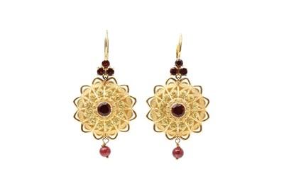 Lot 324 - Dolce & Gabbana Red Ornate Pierced Earrings