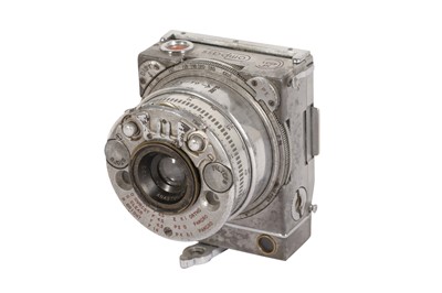 Lot 41 - A Jaeger Le Coultre Compass Camera
