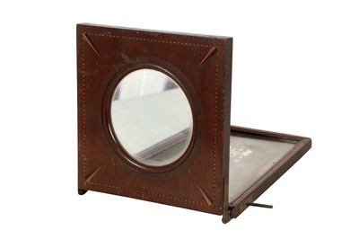 Lot 28 - An Early 19th Century Zograscope Viewer