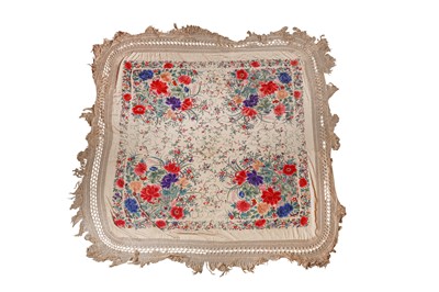 Lot 261 - A LATE QING DYNASTY CHINESE IVORY COLOURED SILK TABLE COVER