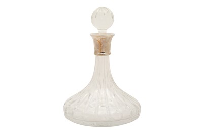 Lot 105 - AN ELIZABETH II STERLING SILVER MOUNTED GLASS SHIPS DECANTER, SHEFFIELD 2008 BY CARRS