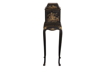 Lot 153 - A Gilt And Black Lacquered Telephone Valet c.1920-1930s