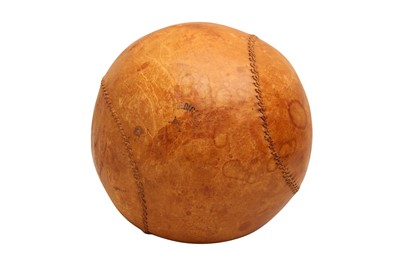 Lot 117 - MEDICINE BALL