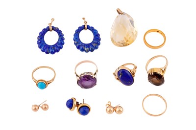 Lot 61 - A GROUP OF JEWELLERY