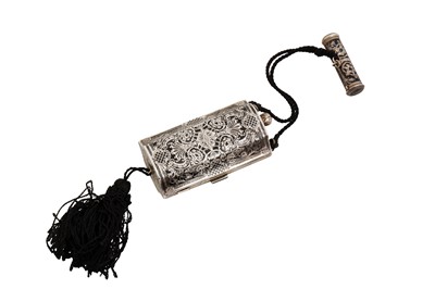Lot 69 - An early 20th century Austrian 935 standard silver and ladies companion, Vienna post-1922 by LA