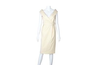 Lot 300 - Alexander McQueen Cream Wool Dress- Size 44