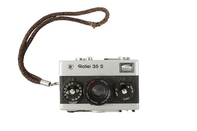 Lot 197 - A Rollei 35s Viewfinder Camera