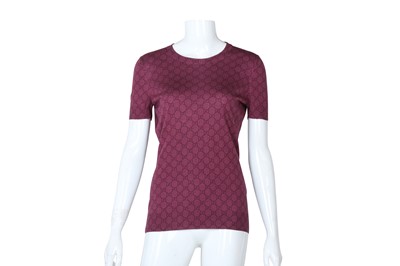 Lot 89 - Gucci  Magenta Cashmere GG Logo Knit Top - Size M