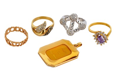 Lot 22 - A GROUP OF JEWELLERY
