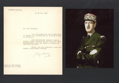 Lot 335 - De Gaulle (Charles)