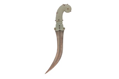 Lot 276 - A MUGHAL JADE-HILTED DAGGER (KHANJAR) ENCRUSTED WITH GARNET BEADS