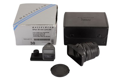 Lot 219 - A Hasselblad XPan 30mm f/5.6 Aspherical Lens