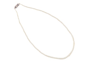 Lot 66 - A pearl necklace with a diamond clasp
