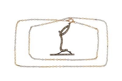 Lot 31 - A DIAMOND PENDANT