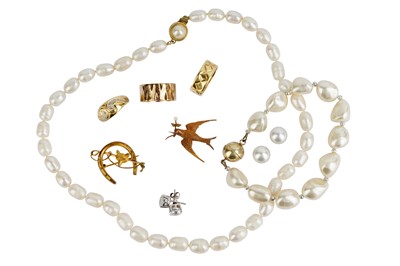 Lot 52 - A GROUP OF JEWELLERY