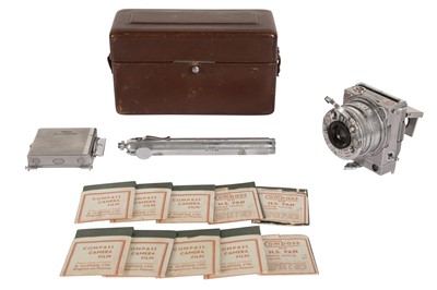 Lot 42 - A Jaeger Le Coultre Compass Camera Outfit