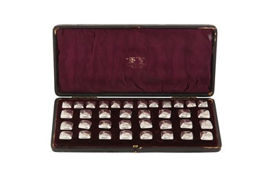 Lot 434 - A cased set of Victorian Scottish provincial silver kilt jacket dress buttons, Inverness circa 1890 by Ferguson & McBean